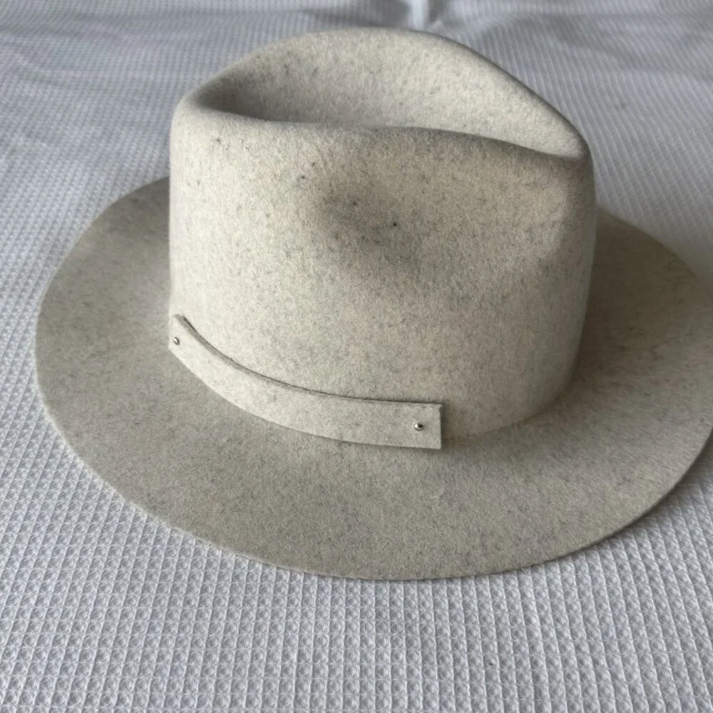 Anthropologie Wool Women’s‎ Hat Minimalist Boho Preppy Capsule Autumn Western